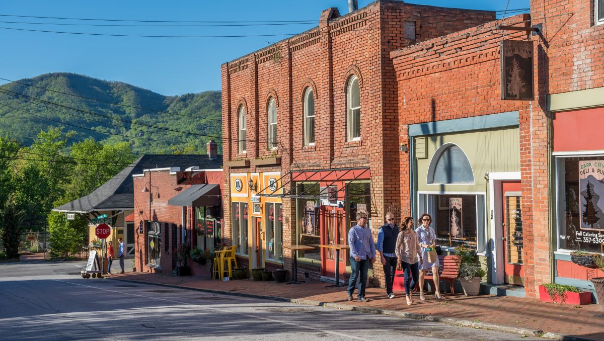 8 Day Trips Near Asheville, N.C., in the Blue Ridge Mountains